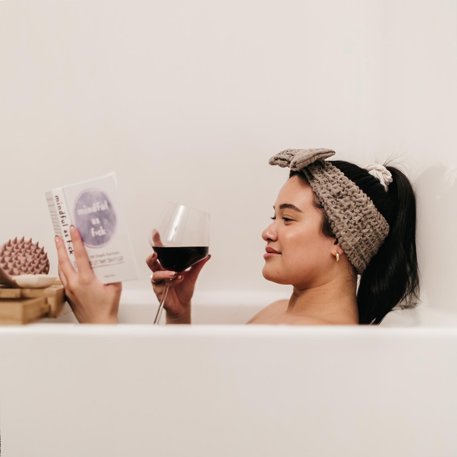 an image of a girl wearing a headband