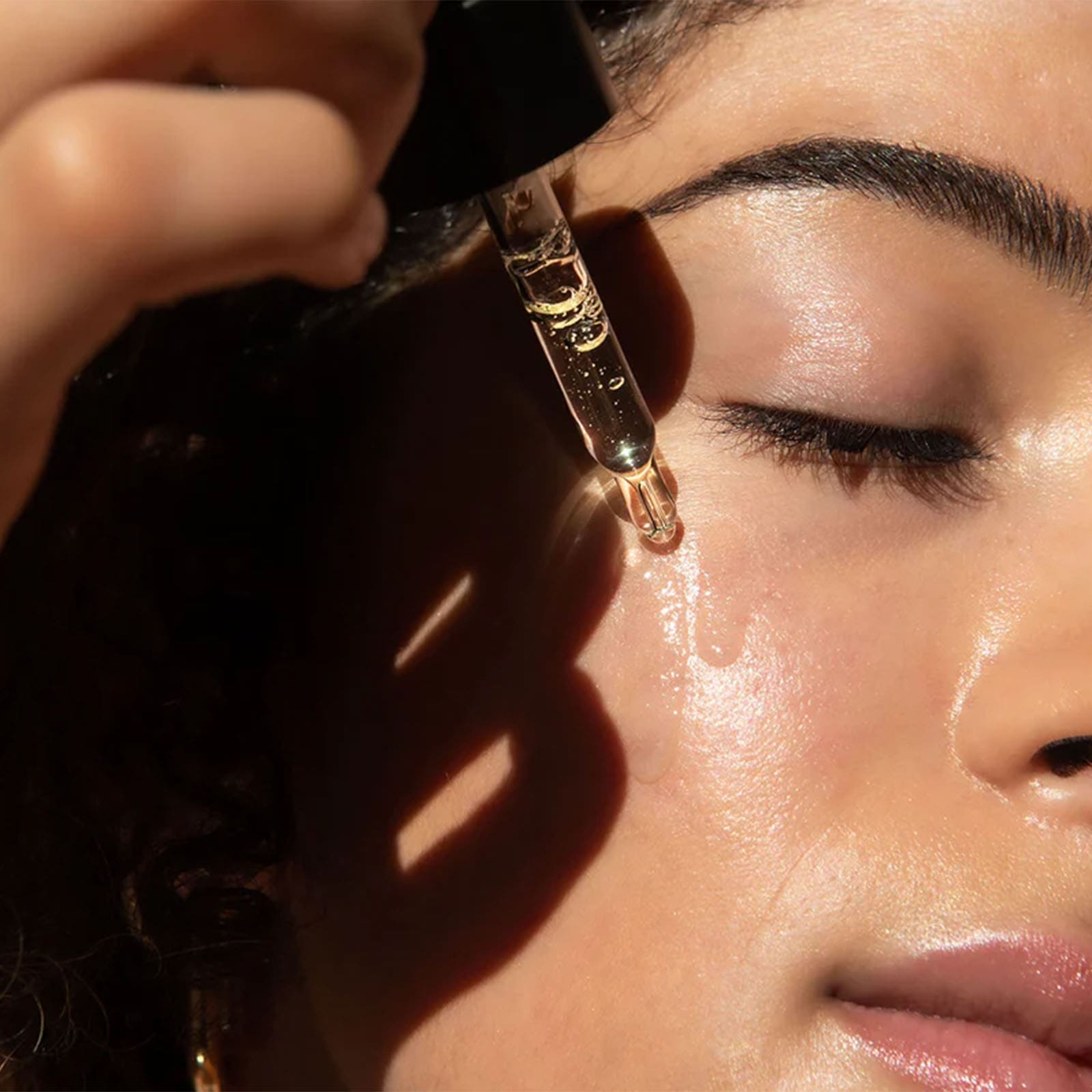Pure + Calm Infusion Refining Face Elixir - Image 4